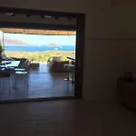 Vista Mare Infinity Pool מרינלה