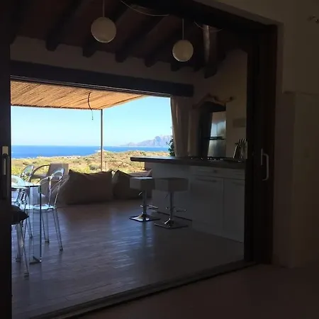 Vista Mare Infinity Pool Апартаменты