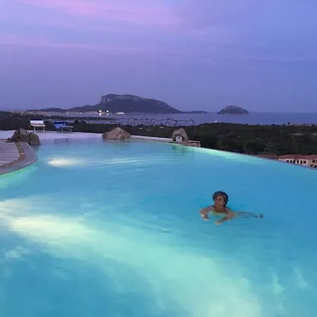 Апартаменты Vista Mare Infinity Pool