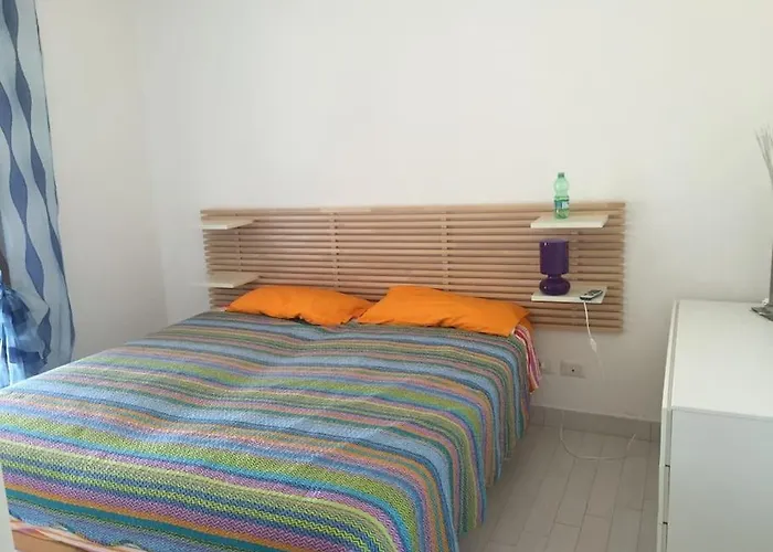 Vista Mare Infinity Pool Marinella (Sardinia)